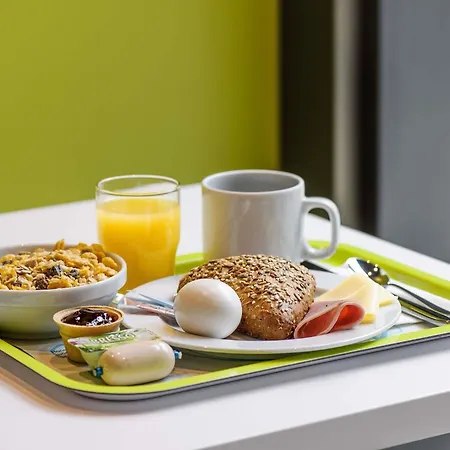 Ibis Budget Berlin Kurfuerstendamm-3